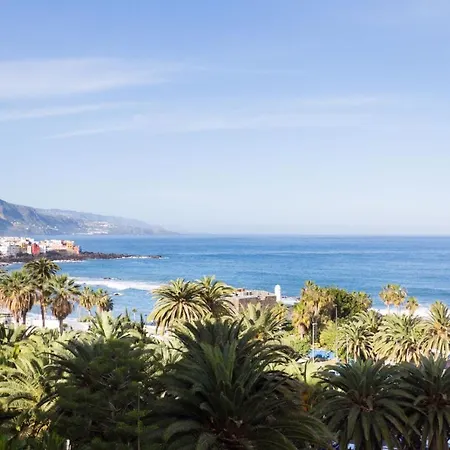 Apartament Magnificent Studio With A Terrace Overlooking The Sea! *